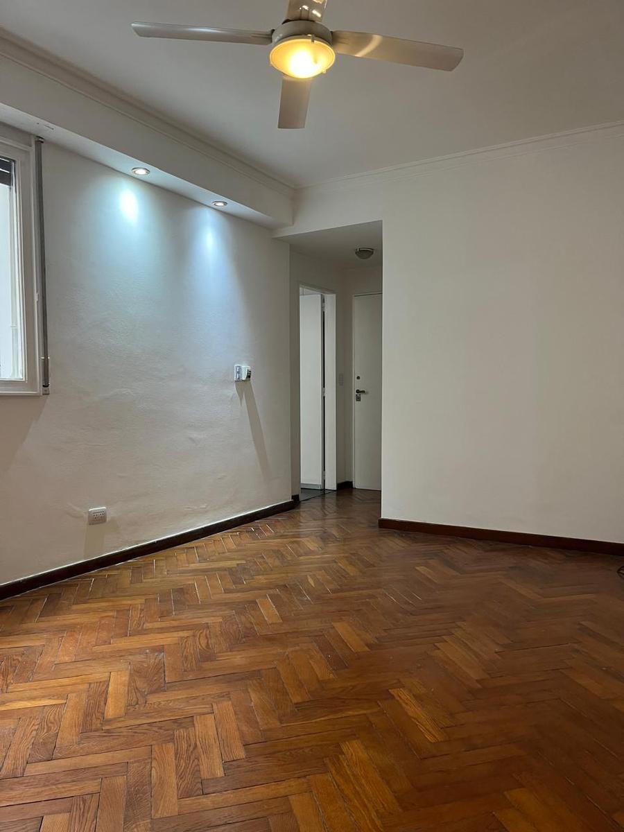 Apartamento de dois ambientes com 1 quarto para alugar em Recoleta