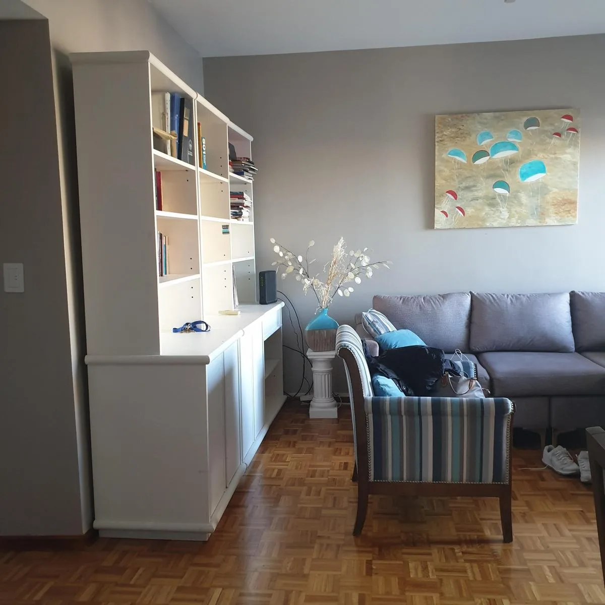 С меблированной двухкомнатной квартирой в Núñez