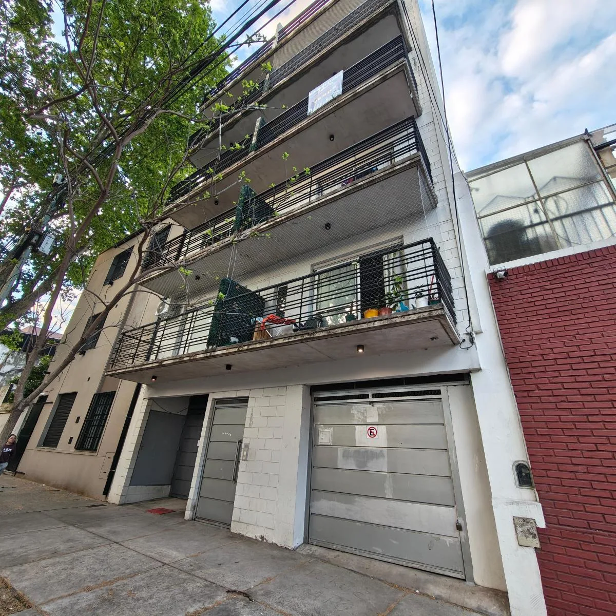 Studio with balcony and terrace