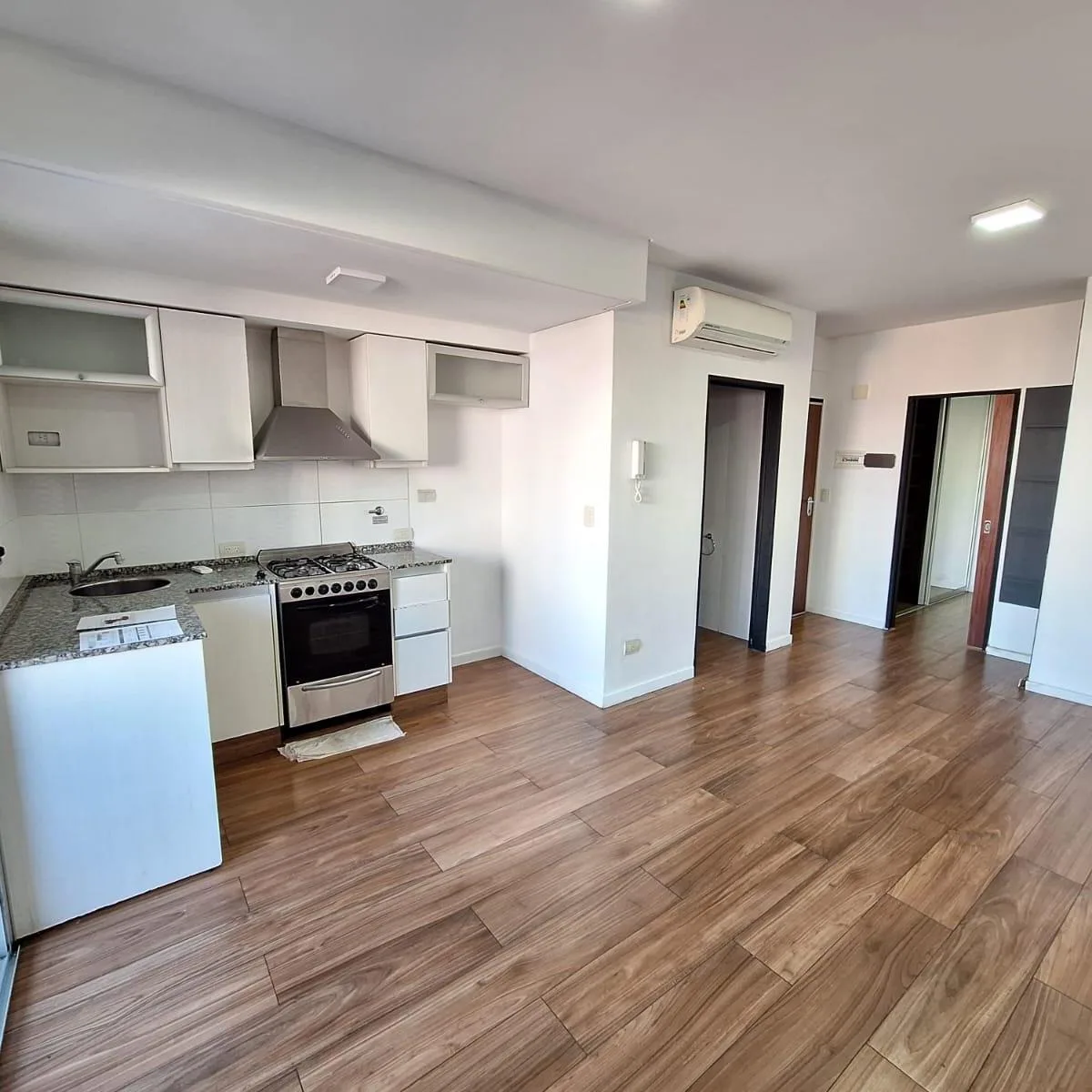 2-room apt, 33 m² covered
