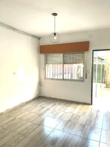 Квартира-студия в аренду в Lomas de Zamora