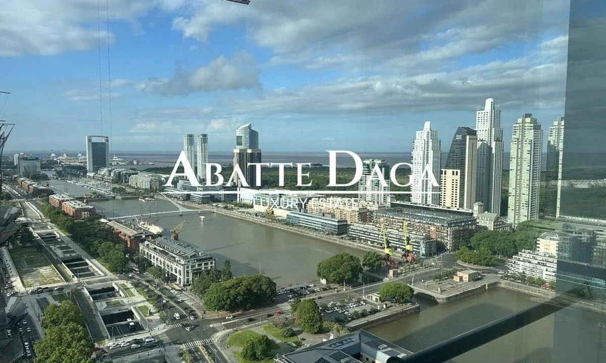 Квартира-студия с мебелью в San Telmo