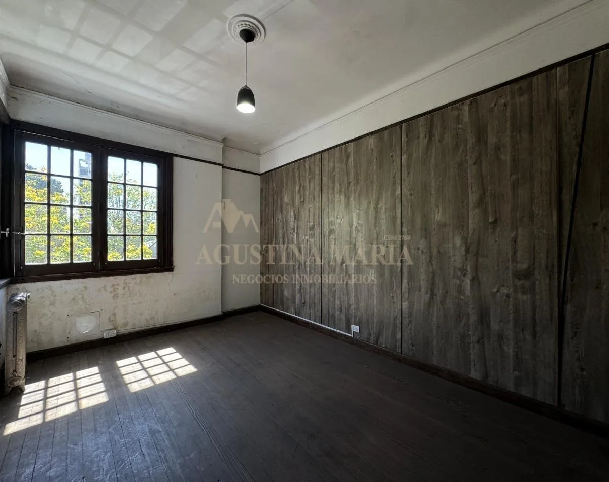 200 m² apartment for office use in San Miguel