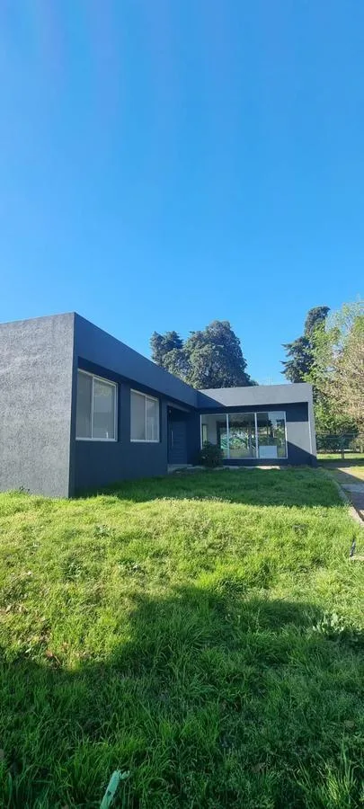 Casa de 3 dormitórios em Altos del Sol, Ituzaingó