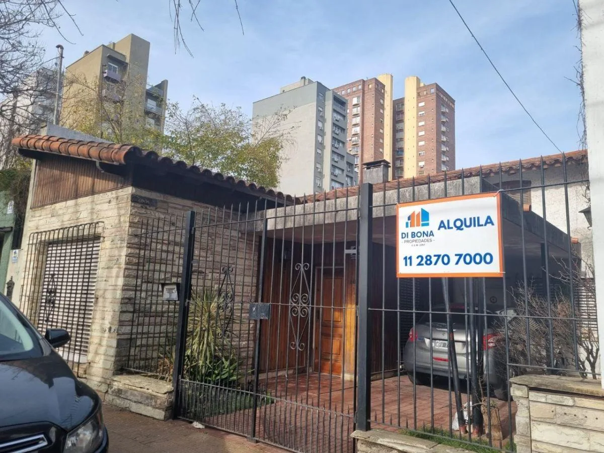 Casa en Alquiler C/ Cochera en San Miguel