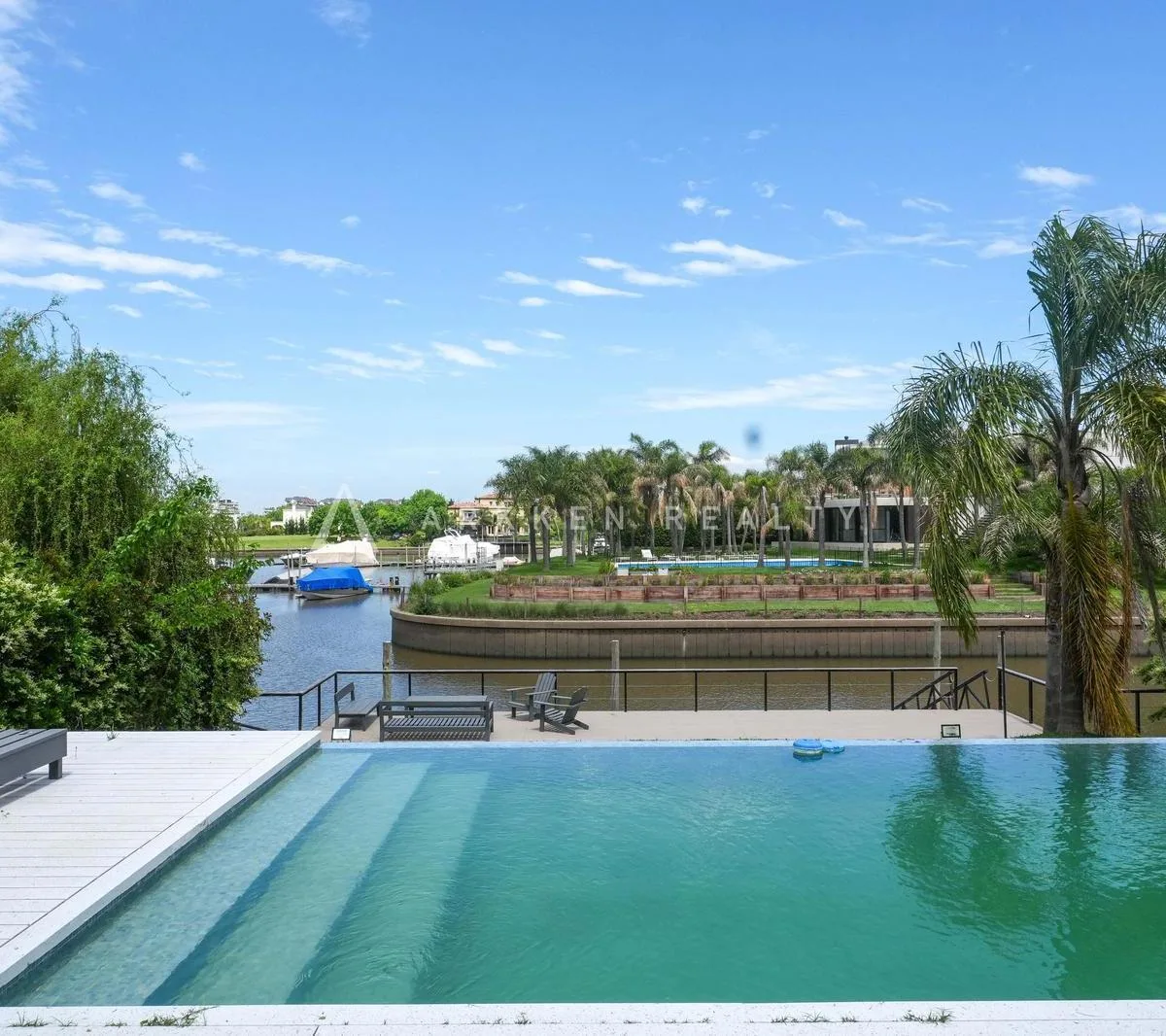 Four-bedroom house in Tigre