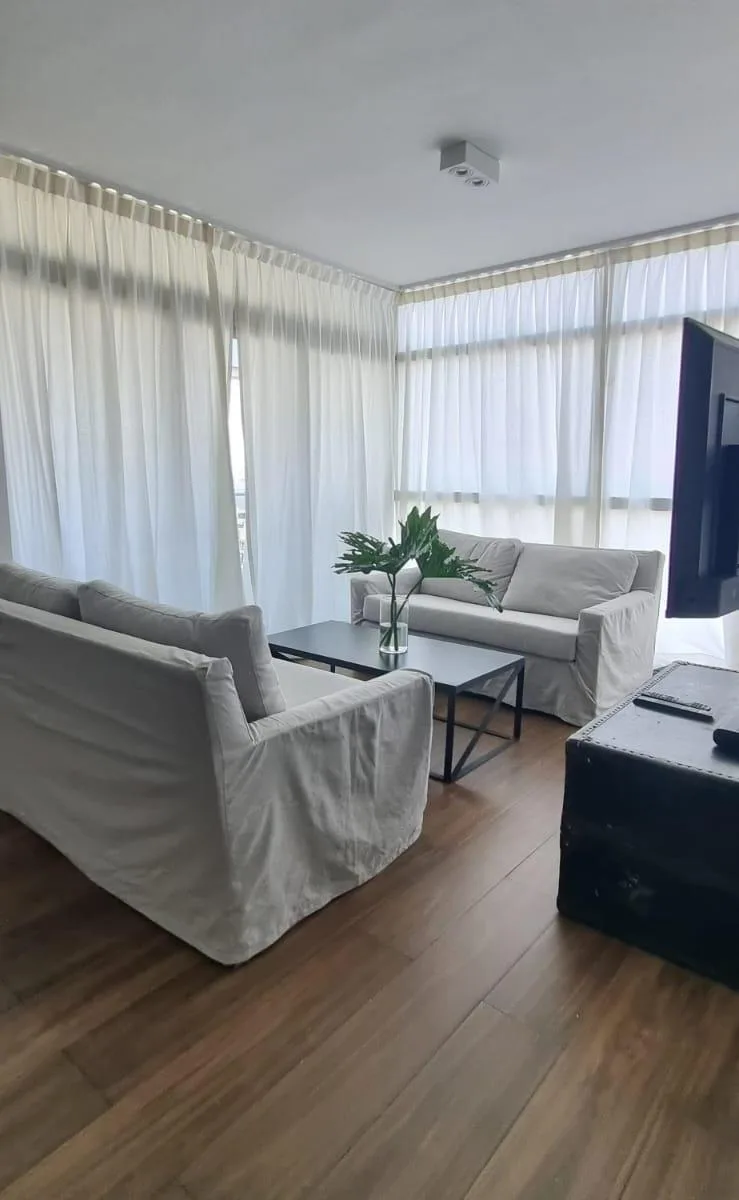 Apartamento de 3 ambientes com 2 suítes e vaga de garagem em Palermo