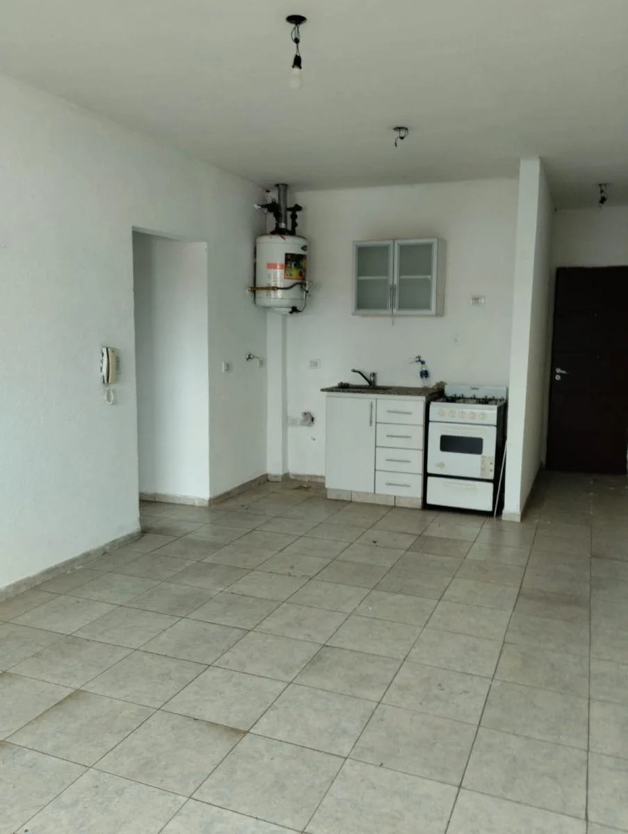 Departamento de 2 ambientes en Ramos Mejía