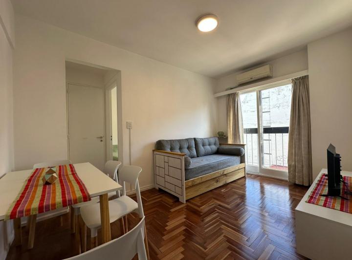 Departamento de 2 ambientes amoblado en Almagro
