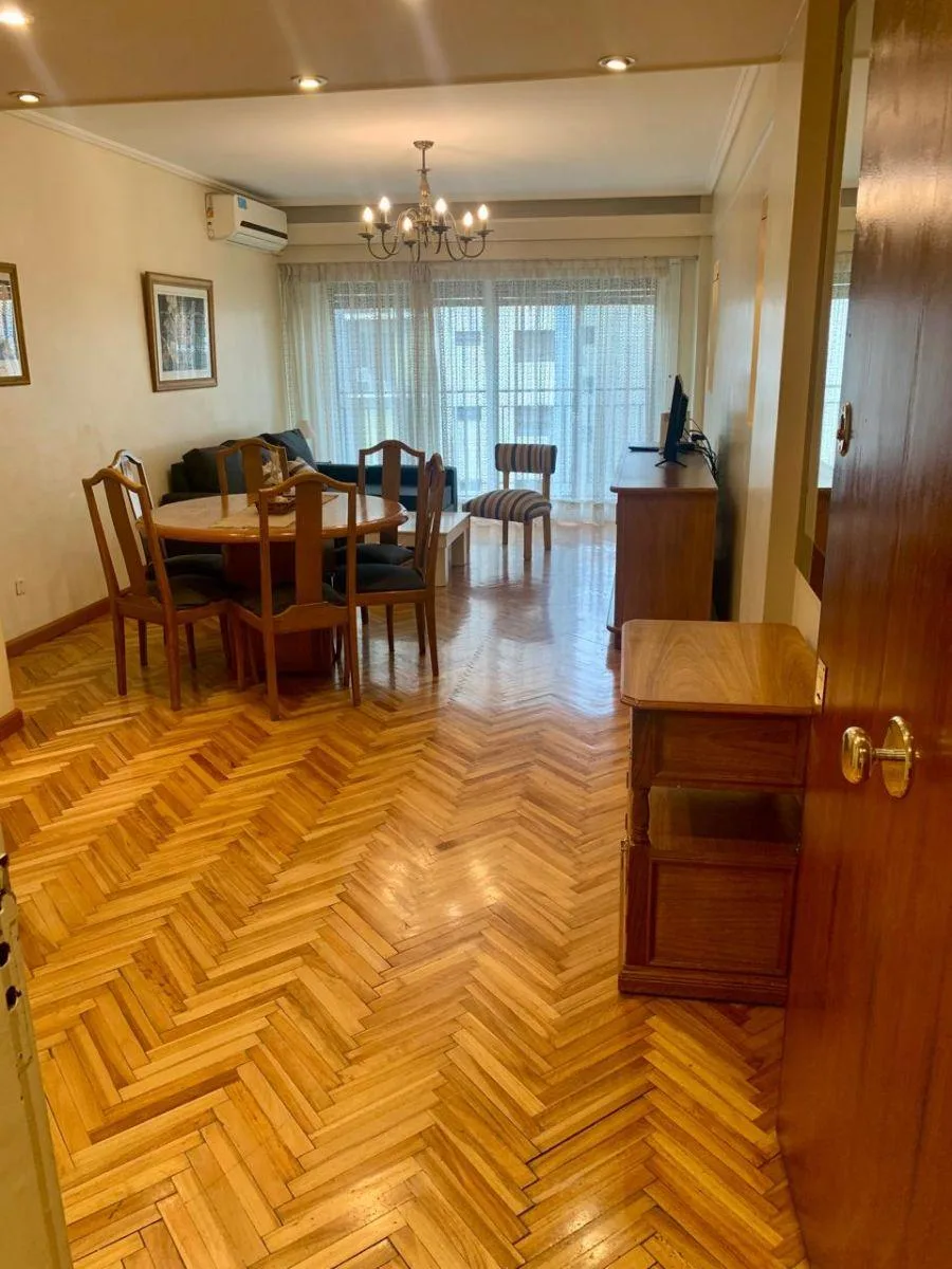Apartamento mobiliado de 4 ambientes com 3 quartos em Caballito
