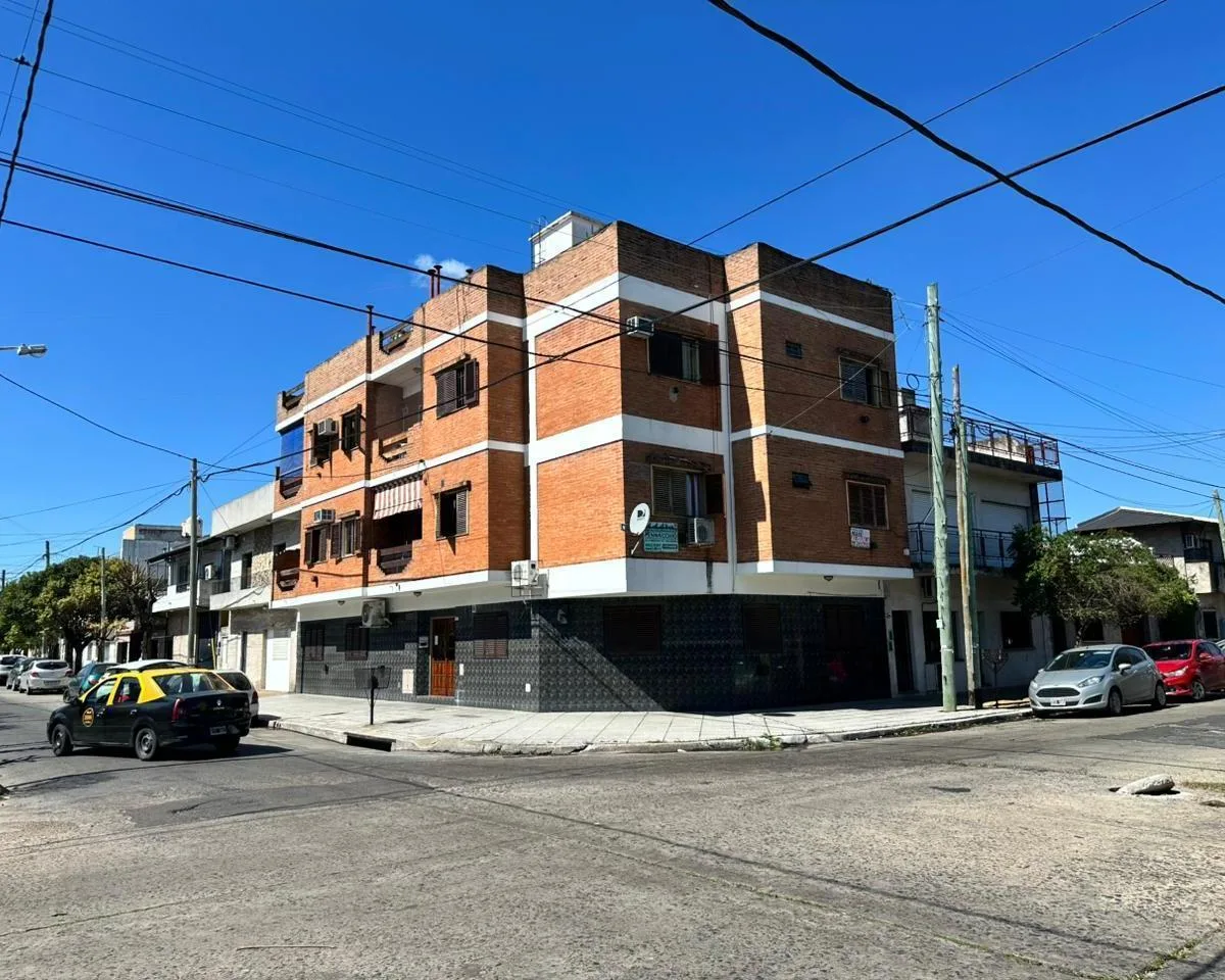 Two-room apartment with laundry area in Ciudad Madero