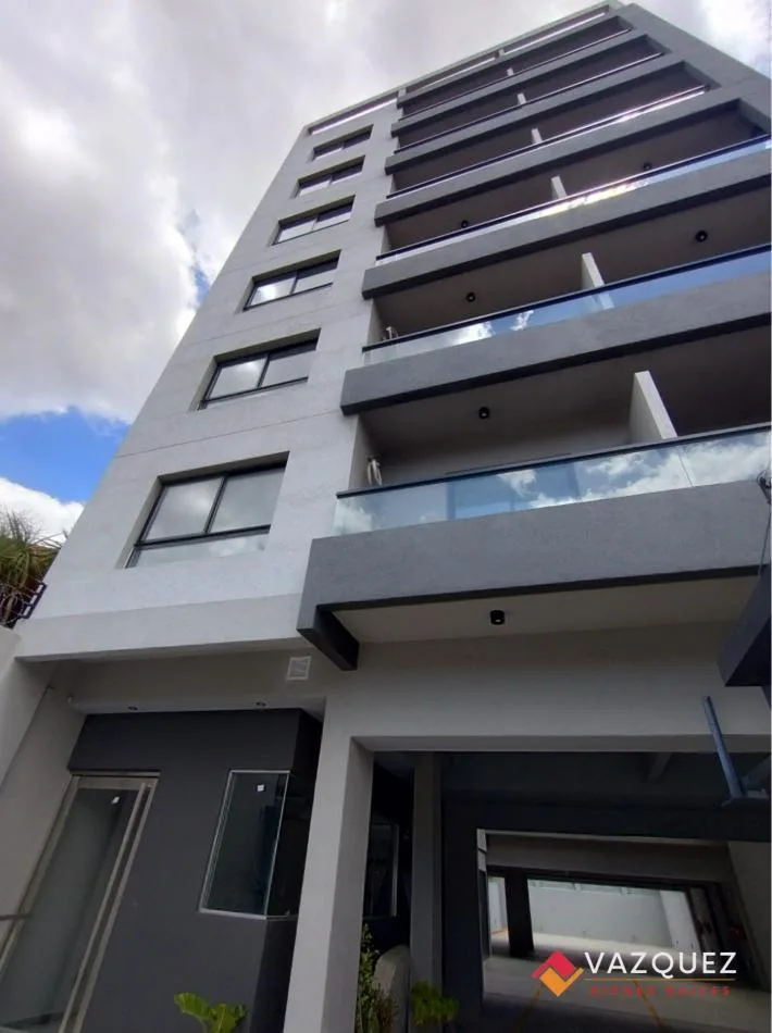 Apartamento de 3 ambientes a partir de planta nova em San Justo (contrafrente)