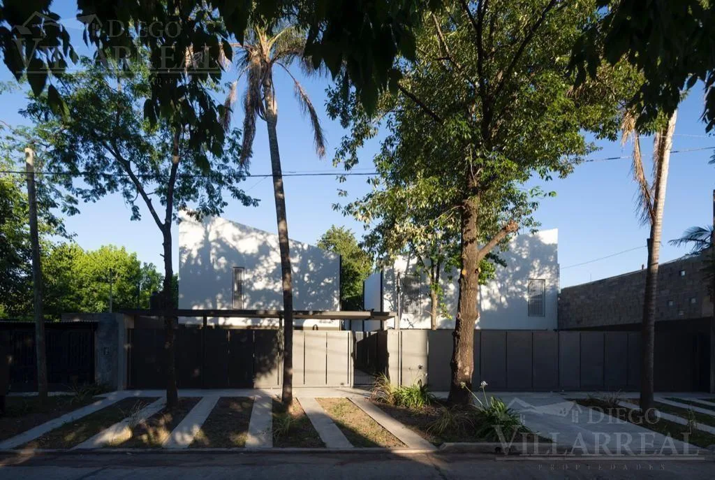 3-room duplex with patio