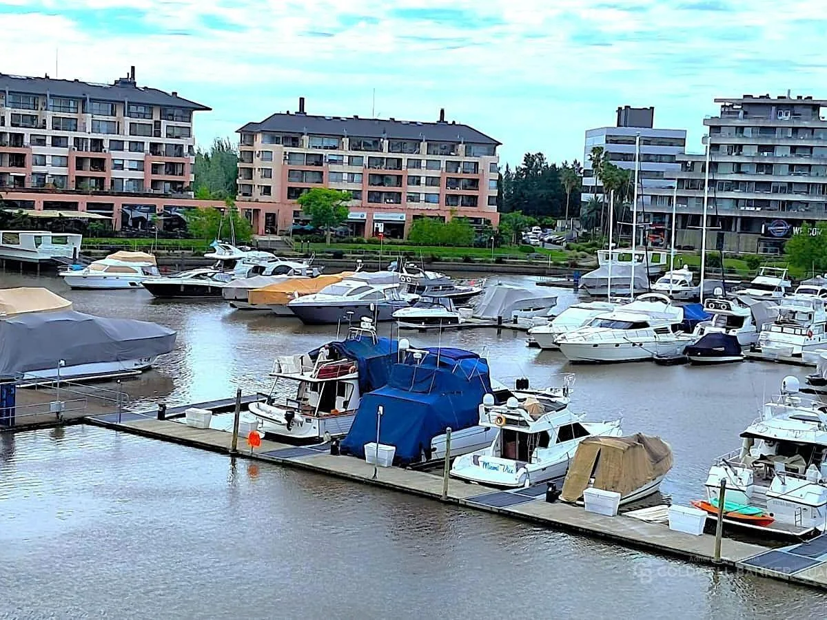 Квартира с 1 спальней в Wyndham Condominios в Tigre