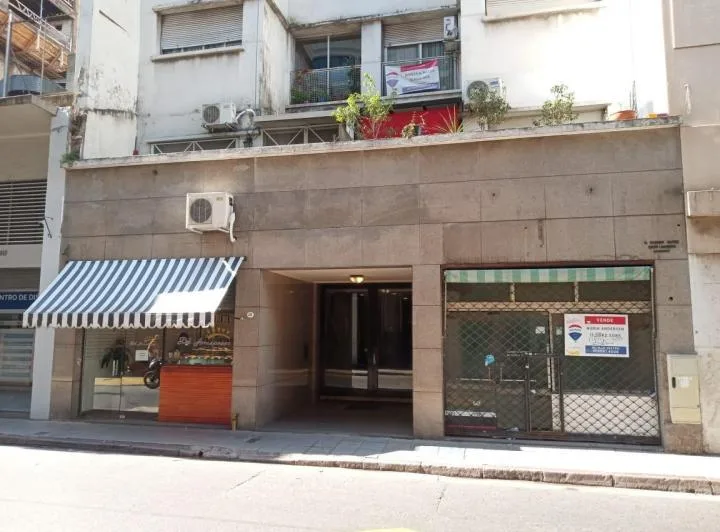 Квартира-студия в Monserrat