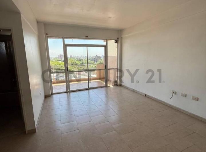 Departamento de 2 ambientes con balcón y terraza exclusiva en Vélez Sarsfield