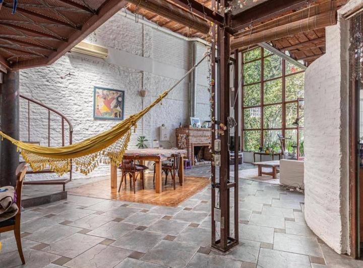 Casa de 7 ambientes con jardín en Chacarita