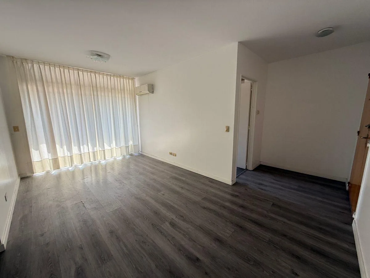 Departamento de 2 ambientes en torre en Núñez