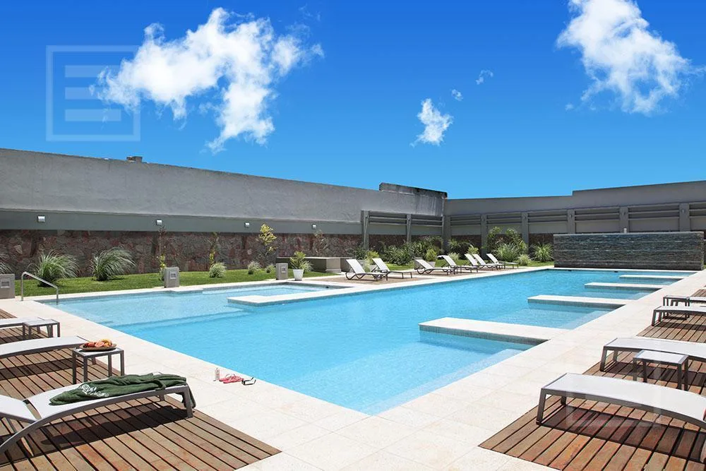 Apartamento de 2 ambientes com vaga com manobrista em San Telmo