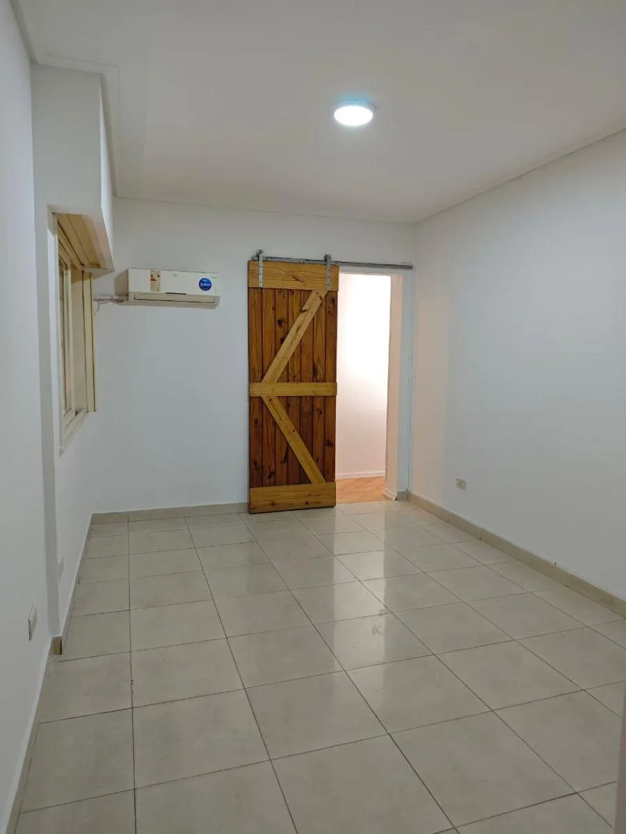 Двухкомнатная квартира с 2 спальнями в Villa Luro