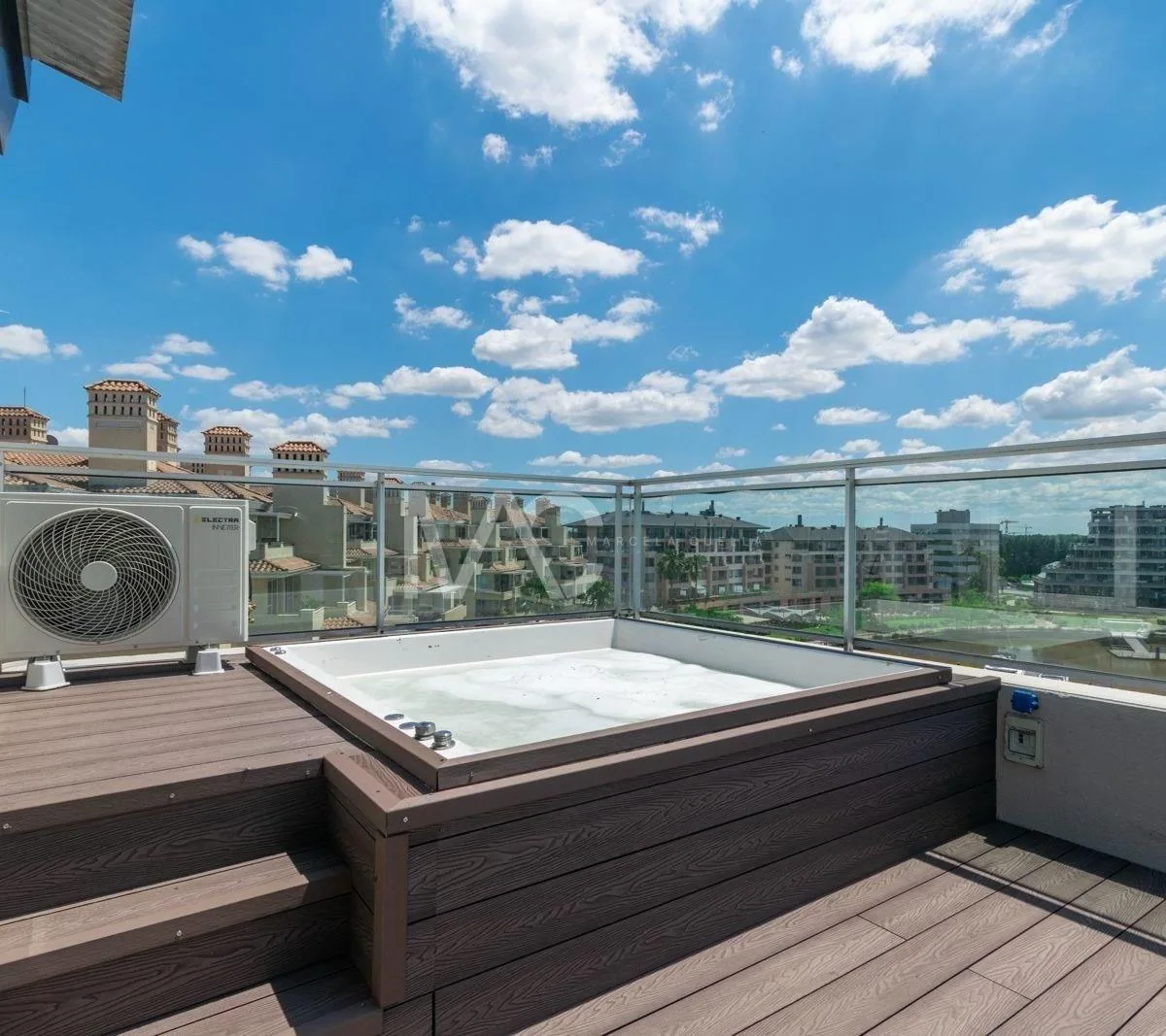 Departamento de 2 ambientes amoblado con jacuzzi en Nordelta, Tigre