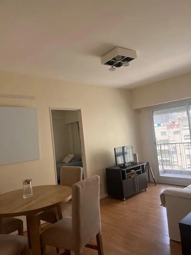 Recoleta 2-room with balcony