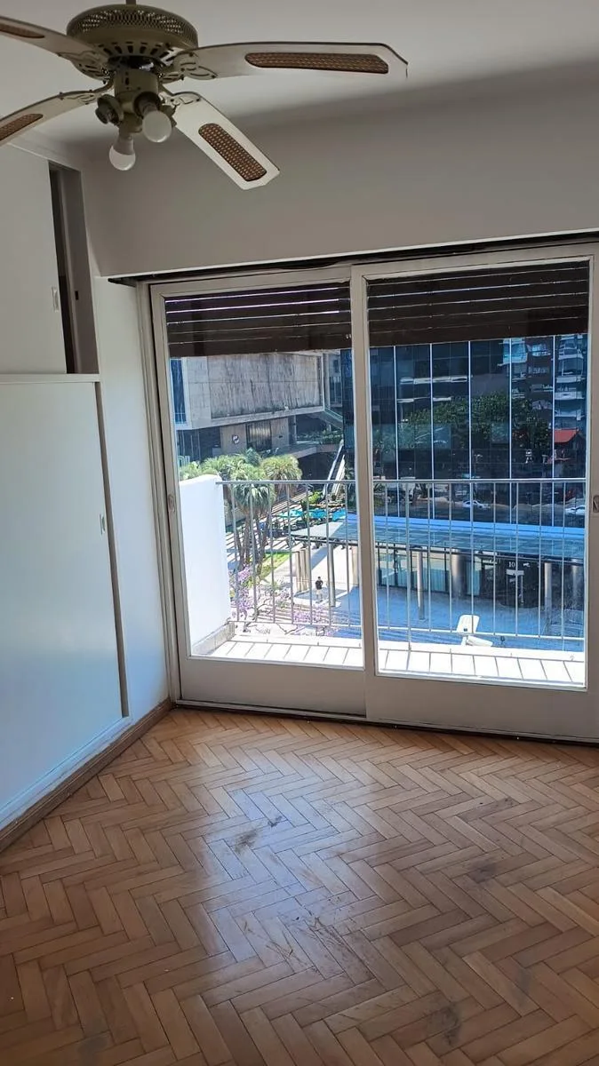 Apartamento de dois ambientes com 1 quarto em Vicente López