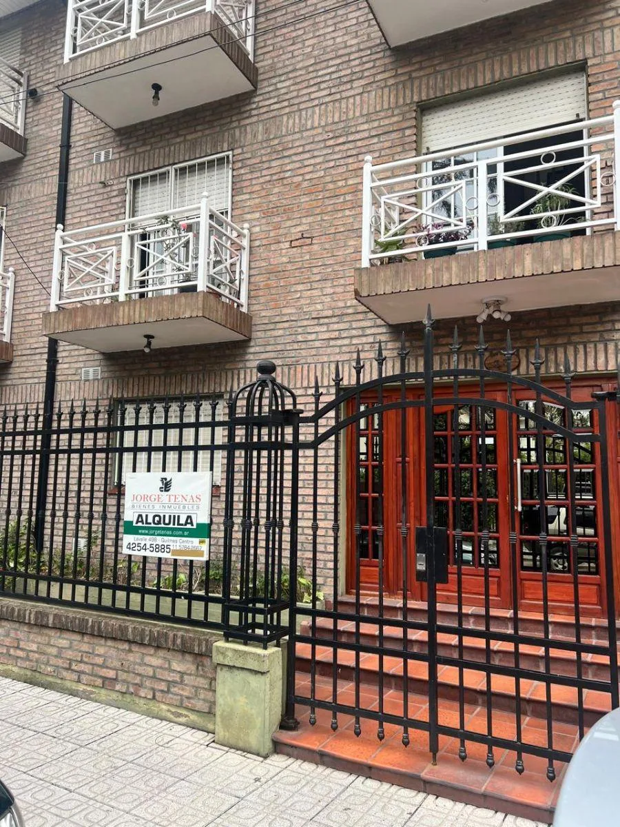 Three-room apartment in Bernal