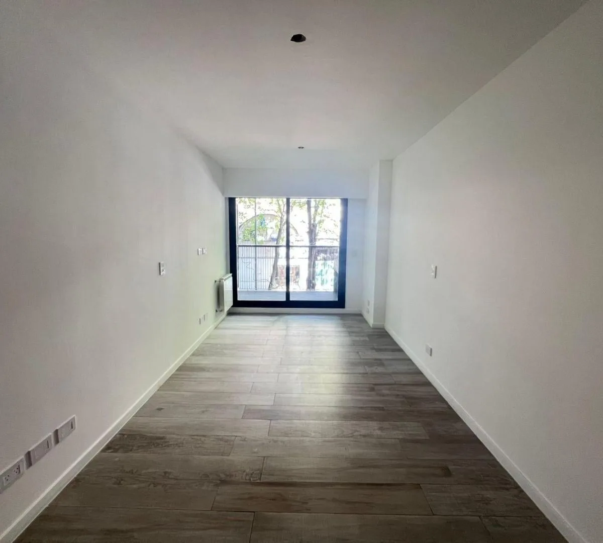 Unfurnished studio apartment in Núñez