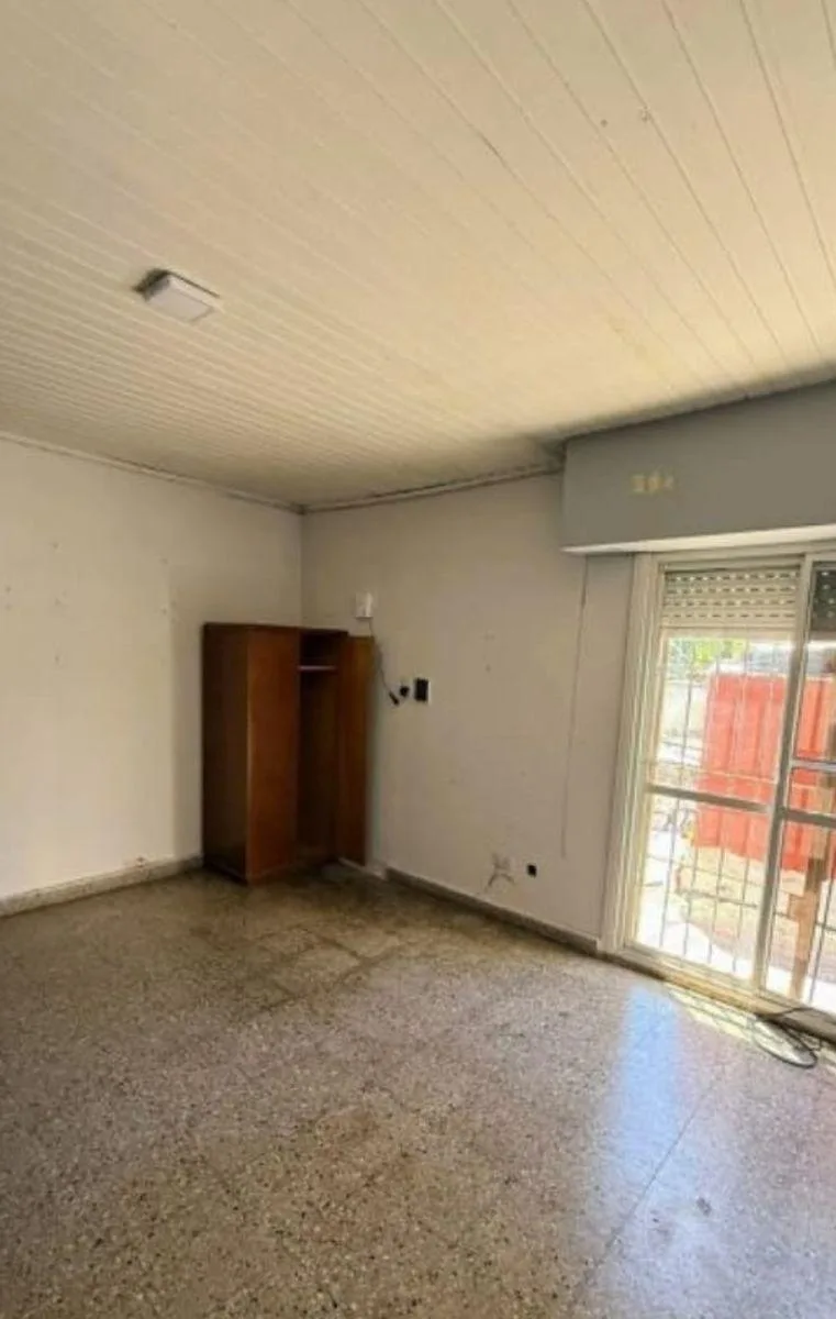 Two-bedroom PH in Esteban Echeverría near Monte Grande station