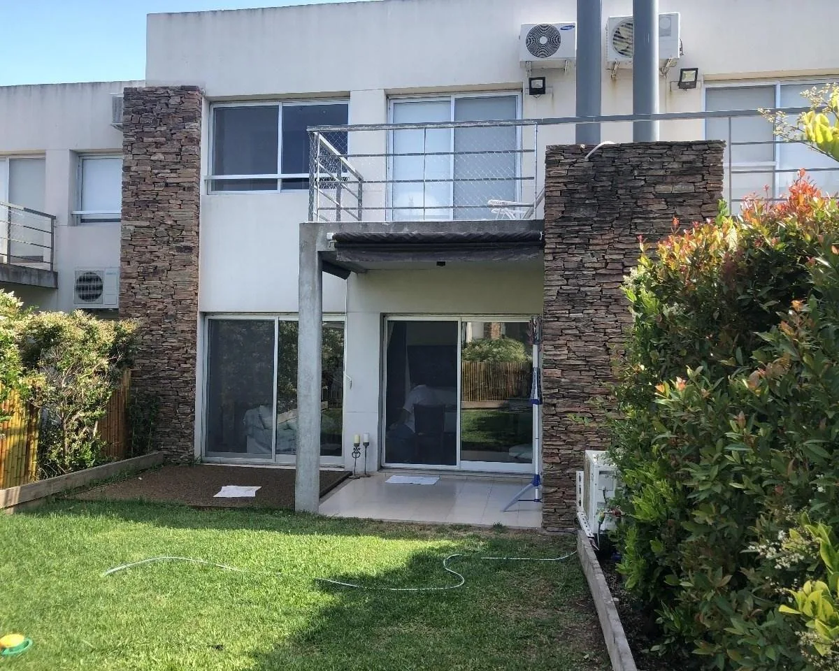 Casa de 3 dormitorios en Casas del Sendero, Nordelta