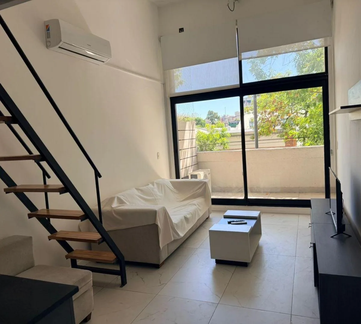 Monoambiente de 50 m² con balcón en Parque Chacabuco