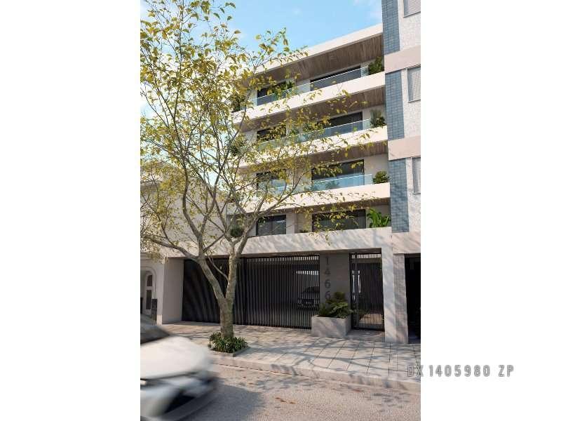 С отделкой новая двухкомнатная квартира с балконом в Vicente López