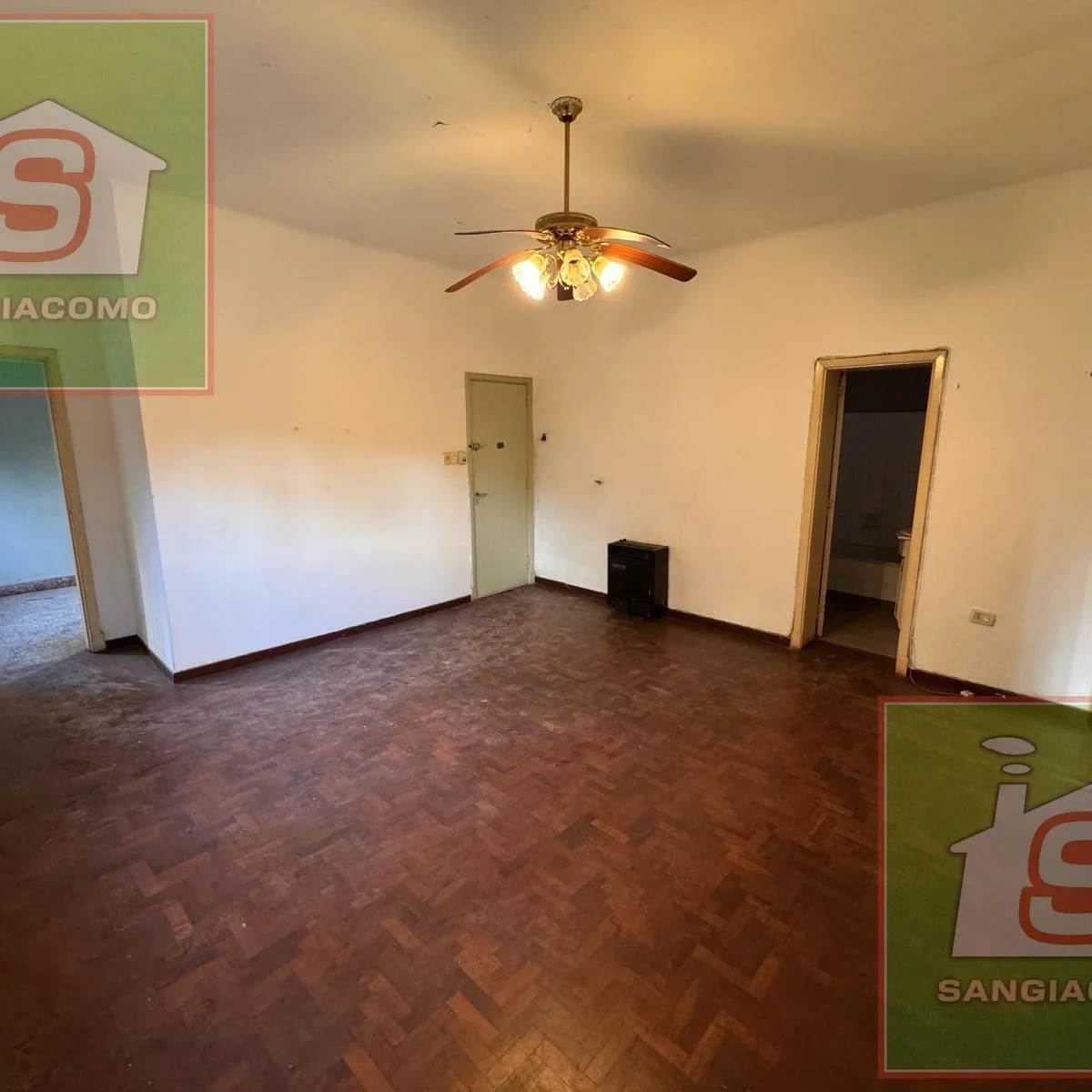 Large one-bedroom apartment in Lomas de Zamora city centre with no building fees