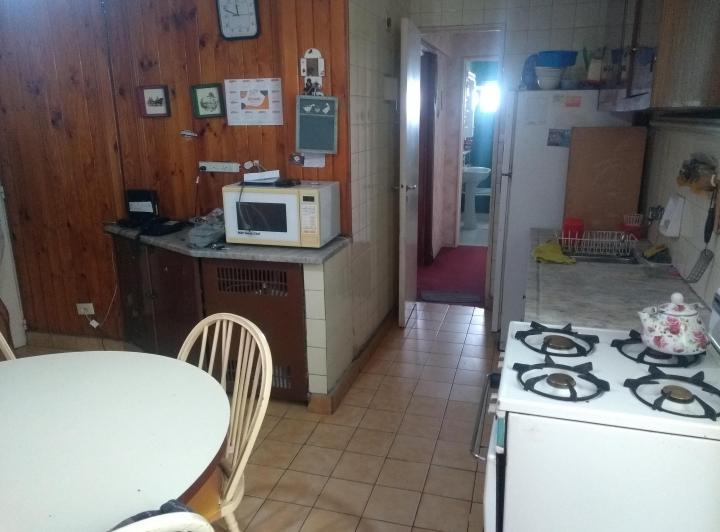Apartamento mobiliado com 3 dormitórios em Colegiales