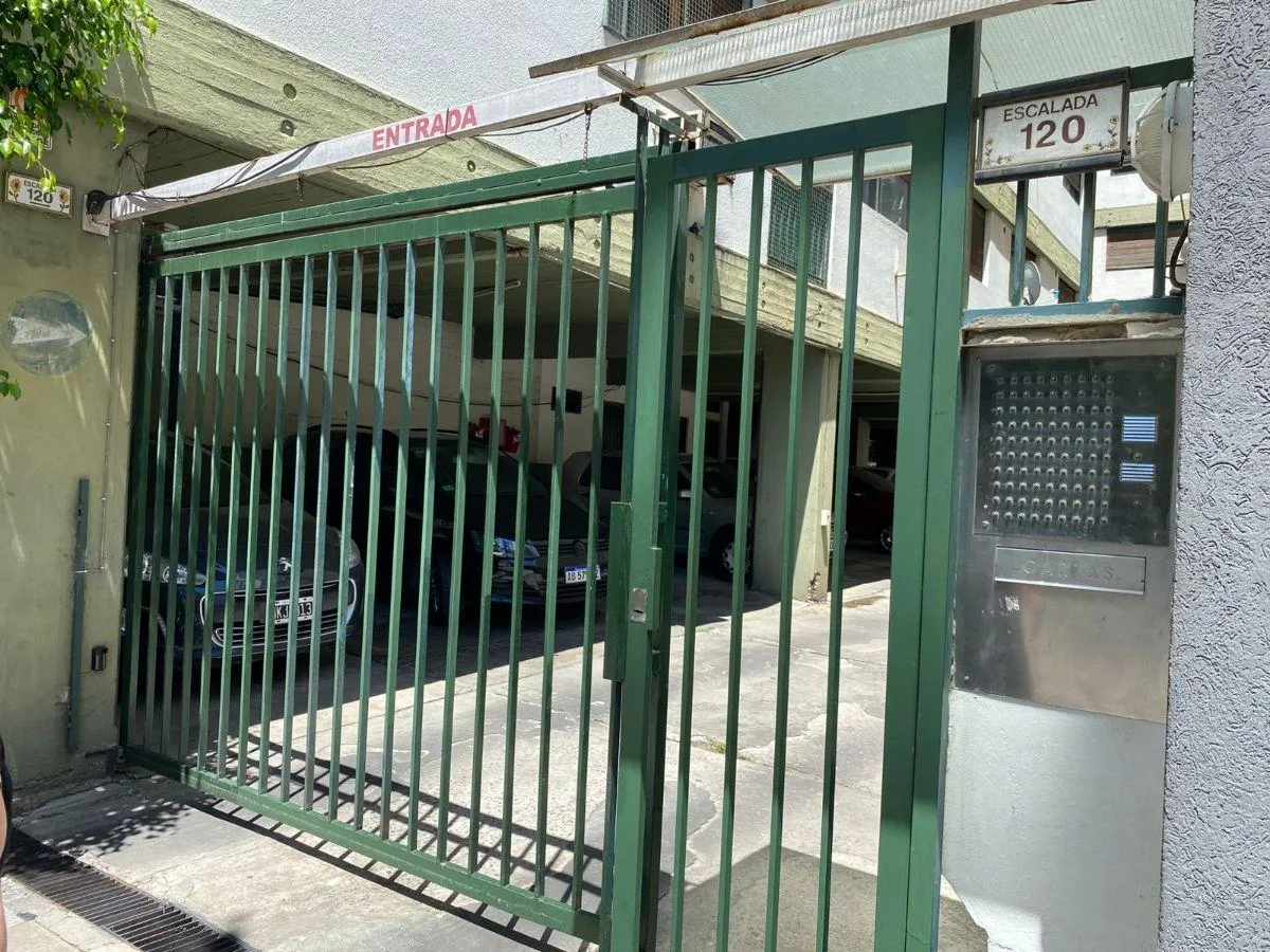 Departamento de 2 ambientes con 1 dormitorio en Ramos Mejía