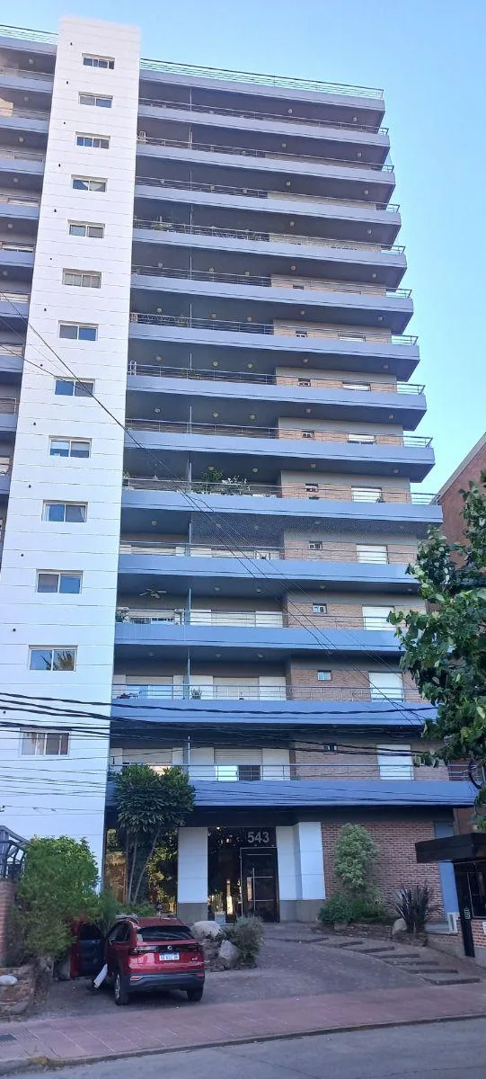 Three-room apartment with parking in Tigre