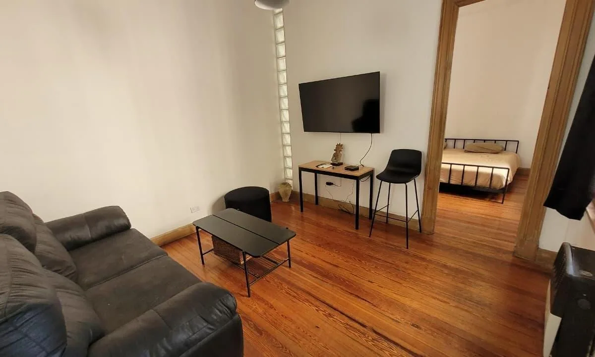 Apartamento de três ambientes com 1 quarto em San Telmo