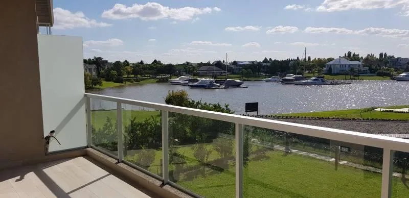 Apartamento mobiliado de 1 quarto em Tigre