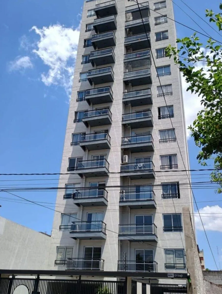 Apartamento de 42 m² com 1 dormitório em Morón