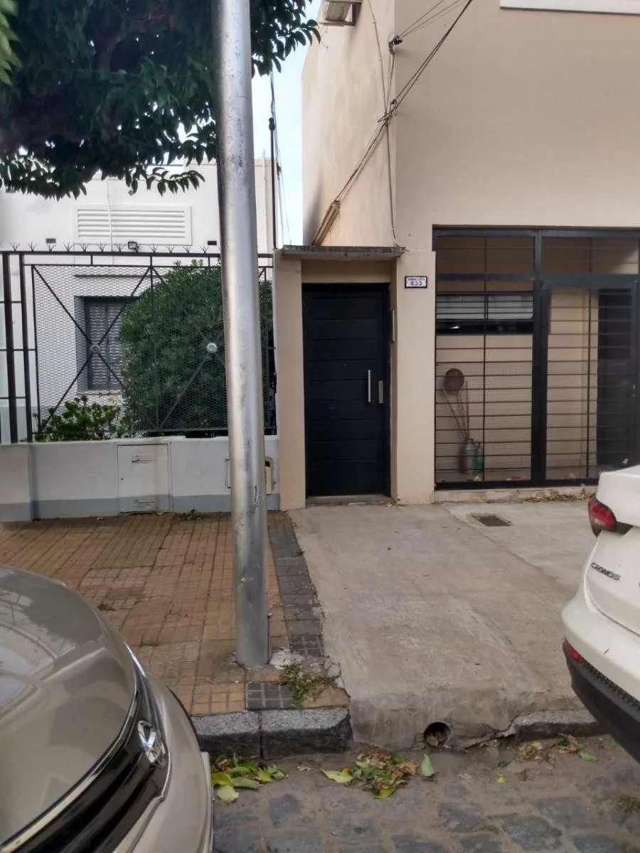 PH com 2 quartos em Lanús