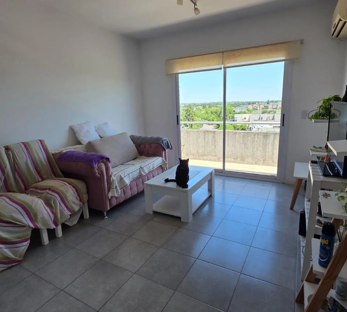 Departamento de 2 ambientes con cochera en Tigre
