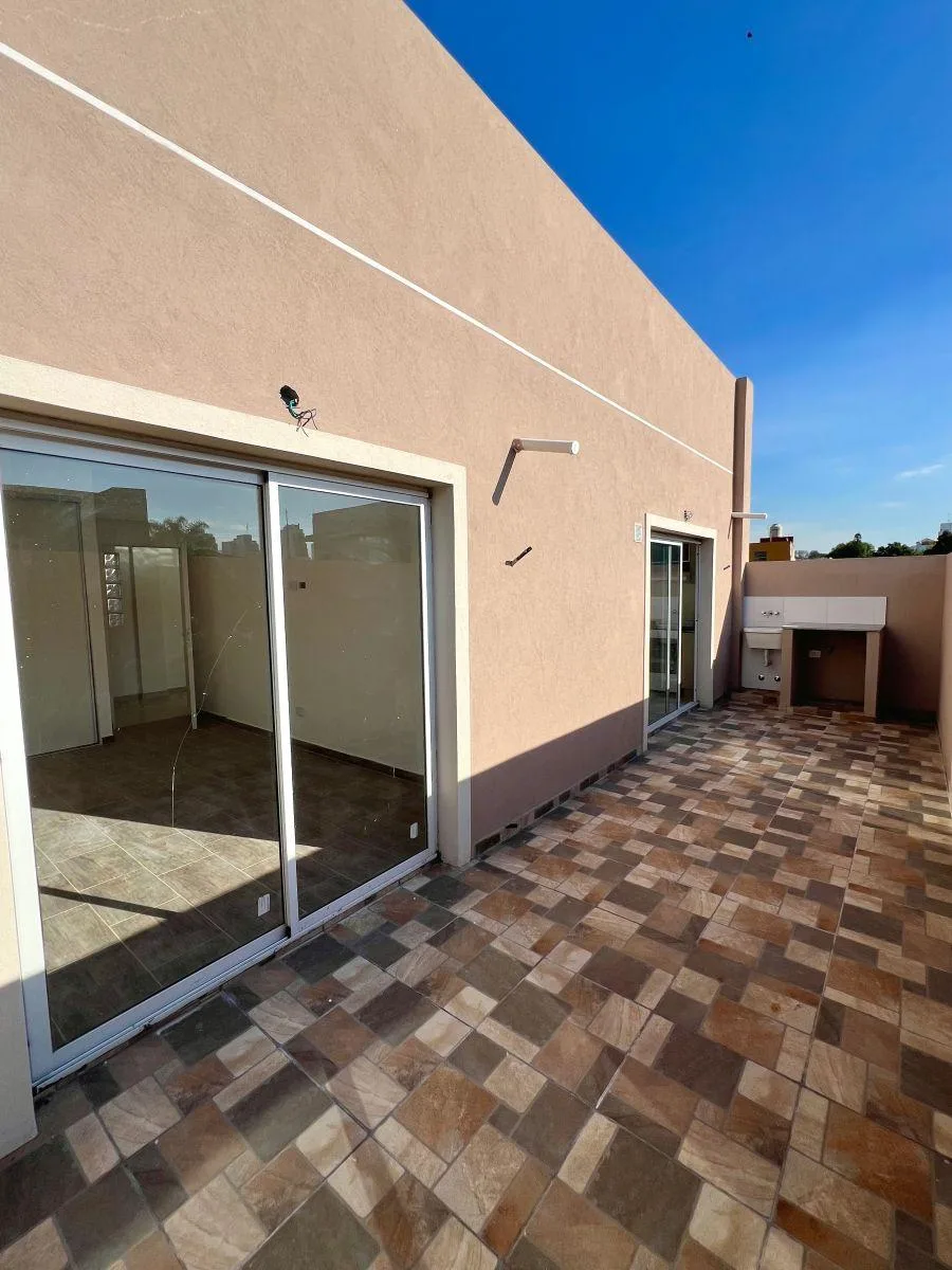 Departamento de 2 ambientes con terraza en Parque Avellaneda