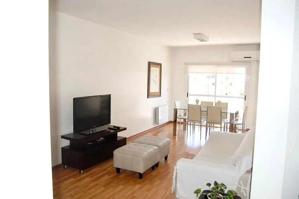 Четырёхспальная квартира с балконом в Palermo