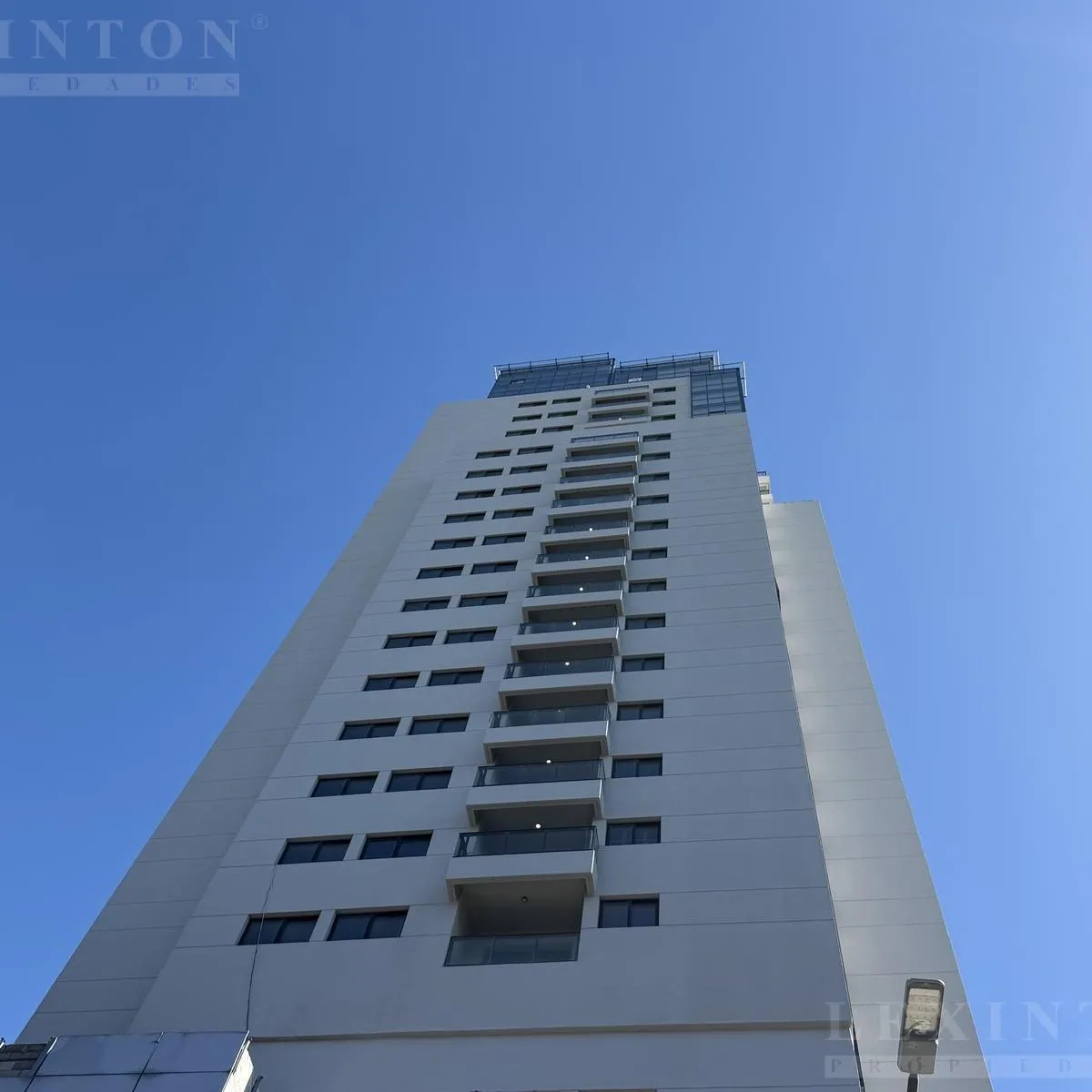 Venta Departamento Monoambiente Divisible en Abasto Towers - Piso Alto