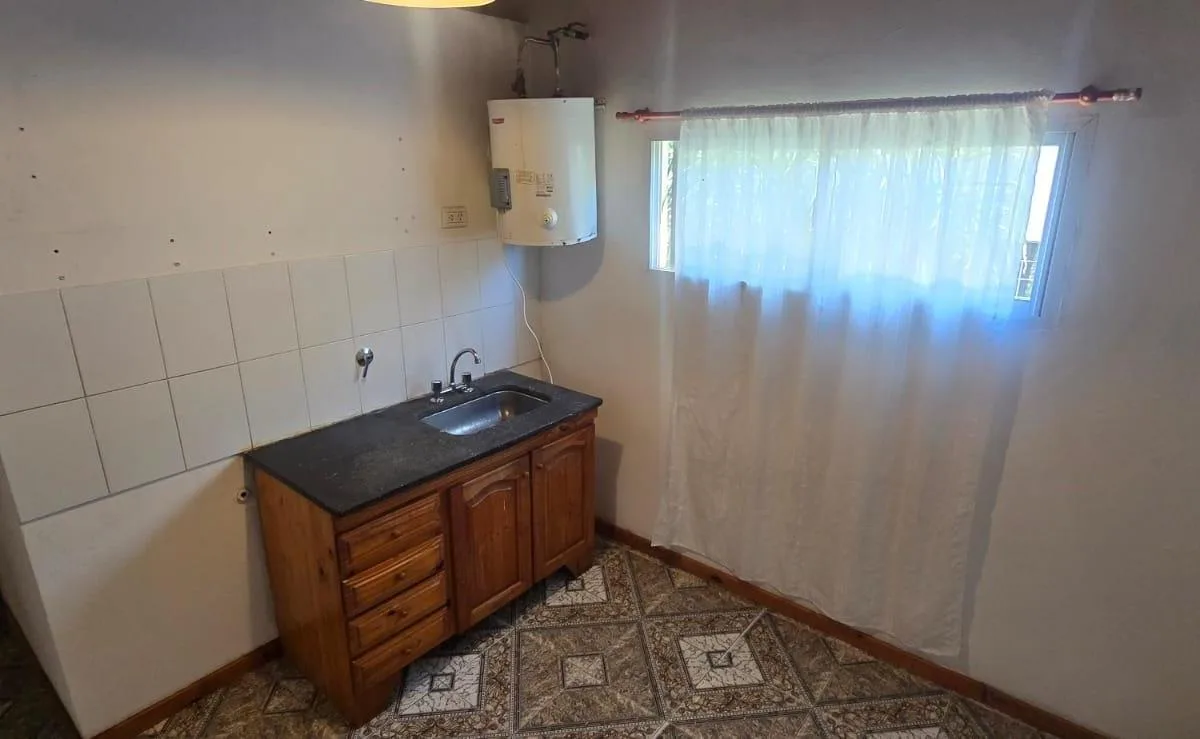Departamento de 2 ambientes en planta alta en Chilavert