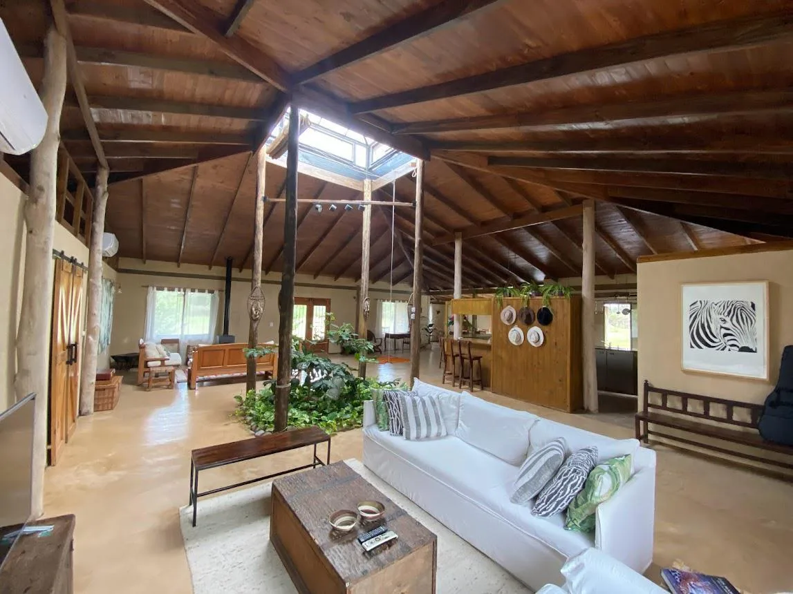 Chacra con 3 casas en Club de Campo, Chacras del Paraná