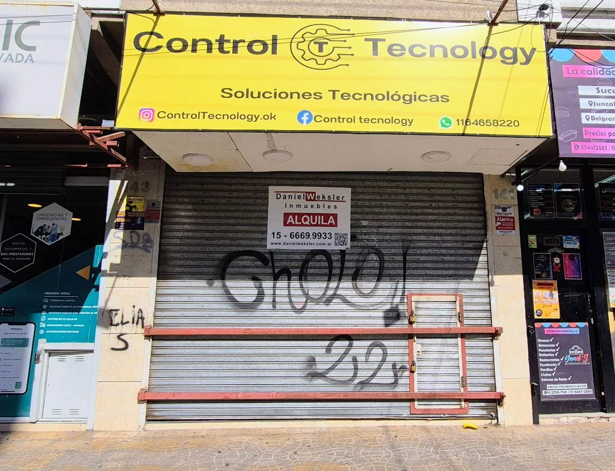 Local en Moreno Centro a 20 m de La Estación. Zona Comercial