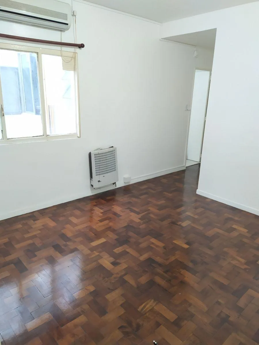 Apartamento de dois ambientes com 1 quarto em Recoleta