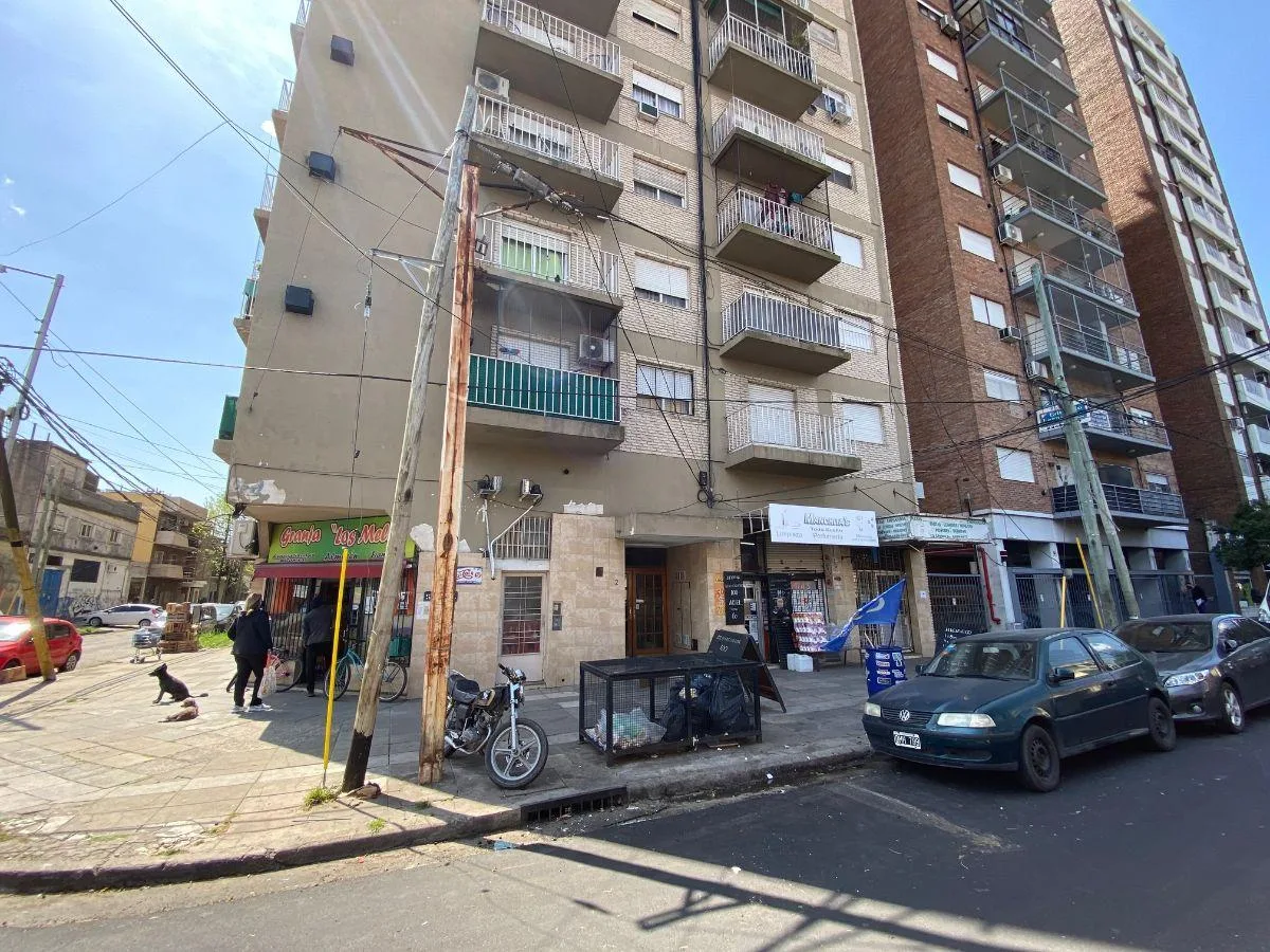 Квартира с 1 спальней и балконом в Avellaneda